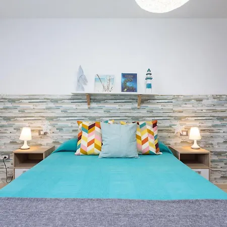 Home2book Stunning באיאמר